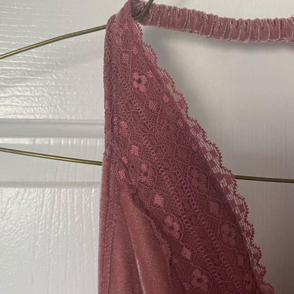 pink velvet small stretch halter lace bralette - Picture 9 of 12